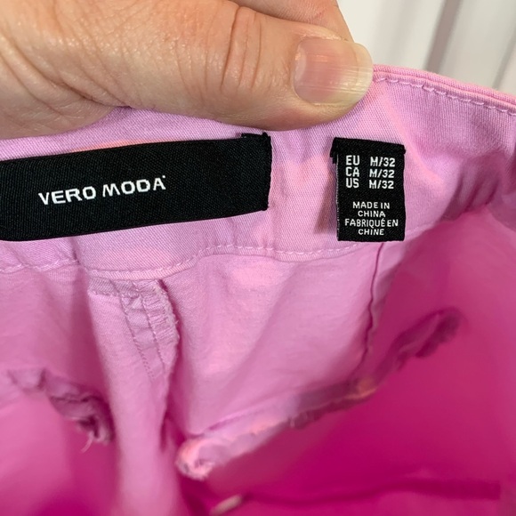 Vero Moda Rolled Cuff Relaxed Fit Pleated Front Barrel Pant - Pink - size M / 32 - Picture 4 of 7